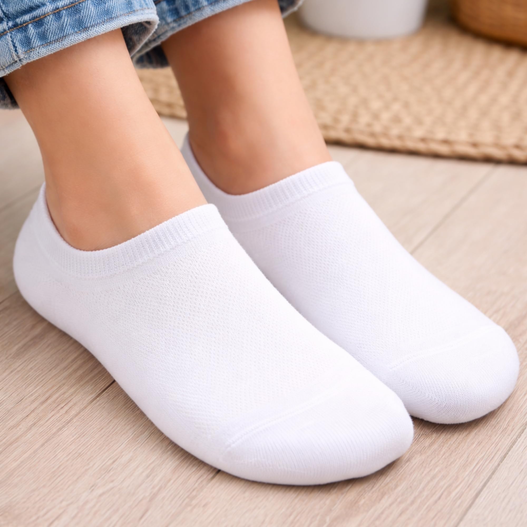 Sam Edelman Women’s Cotton Socks - 6 PK Invisible Sneaker Liners - Image 3